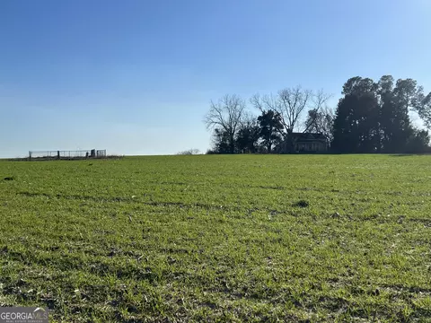 455 Gip Rd, Millen, GA 30442