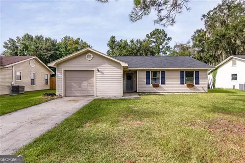 420 Sunnyside Dr, Saint Marys, GA 31558