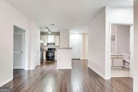 821 Ralph Mcgill Blvd NE #3303, Atlanta, GA 30306