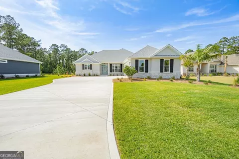 105 Jake Colton Dr, Kingsland, GA 31548