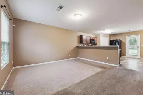 340 Arthurs Ln, Covington, GA 30016 photo 4