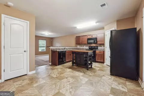 340 Arthurs Ln, Covington, GA 30016 photo 7