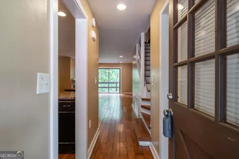 11 Mountain Creek Ct, Waleska, GA 30183
