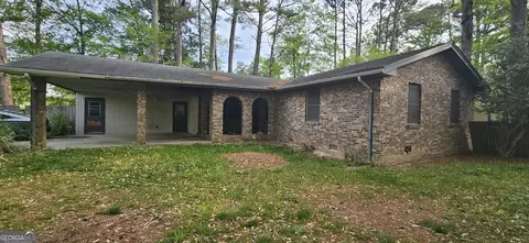 3635 Leisure Ln, College Park, GA 30349