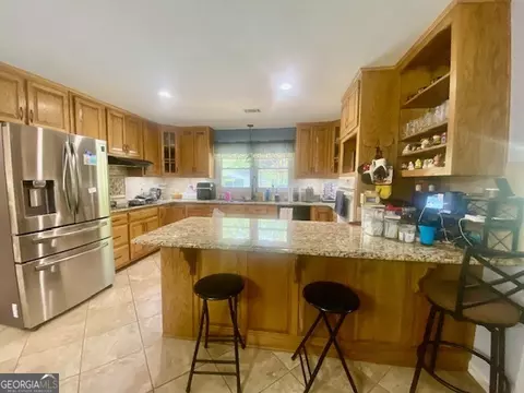 Kitchen - 1105 Priddy Rd, Lagrange, GA 30241 photo 2 of 3
