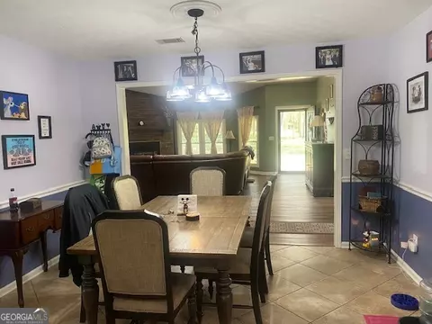 Dining - 1105 Priddy Rd, Lagrange, GA 30241 photo 1 of 2