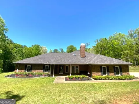 Exterior - 1105 Priddy Rd, Lagrange, GA 30241 photo 1 of 15