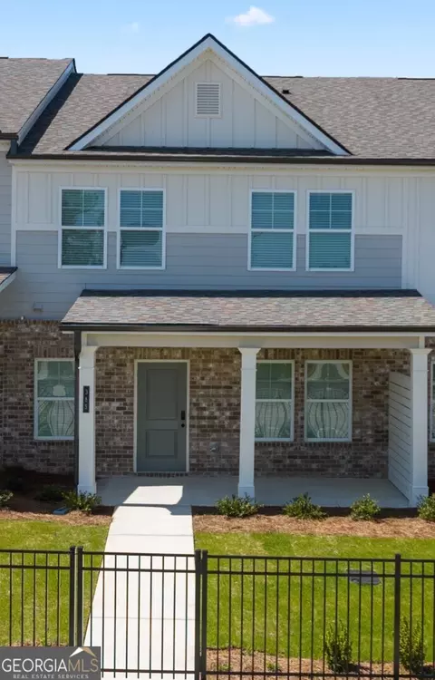 385 S Point Blvd #11, Mcdonough, GA 30253