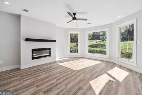 4807 Royal Dr, Duluth, GA 30096 photo 6