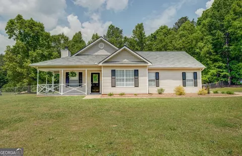 Exterior - 120 Five Oaks Dr, Covington, GA 30014 photo 1 of 16