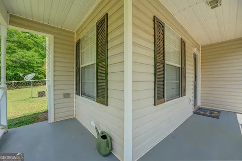 Exterior - 120 Five Oaks Dr, Covington, GA 30014 photo 7 of 16