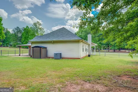 Exterior - 120 Five Oaks Dr, Covington, GA 30014 photo 9 of 16