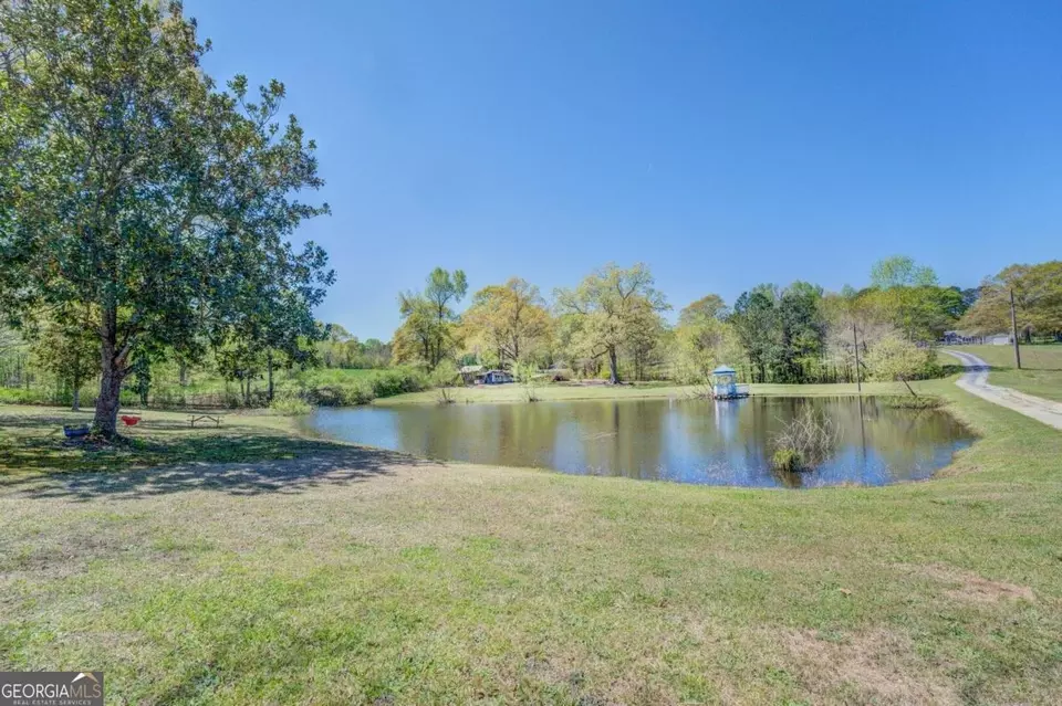 1551 Broadnax Mill Rd, Loganville, GA 30052 32 Photos Movoto