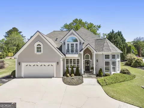 6515 Secret Cove Ct, Flowery Branch, GA 30542
