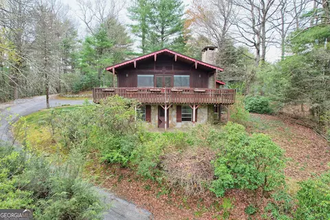 149 Rebel Cir, Dillard, GA 30537