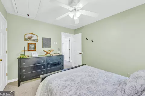 Bedroom - 299 Foxdale Dr, Toccoa, GA 30577 photo 6 of 12