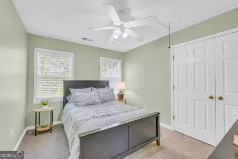 Bedroom - 299 Foxdale Dr, Toccoa, GA 30577 photo 5 of 12
