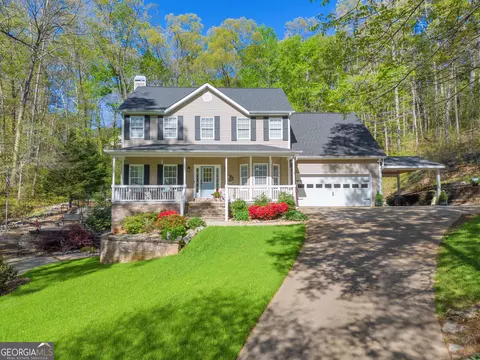 Exterior - 299 Foxdale Dr, Toccoa, GA 30577 photo 2 of 26