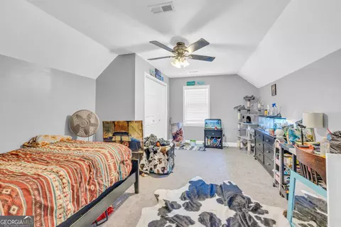 Bedroom - 299 Foxdale Dr, Toccoa, GA 30577 photo 7 of 12