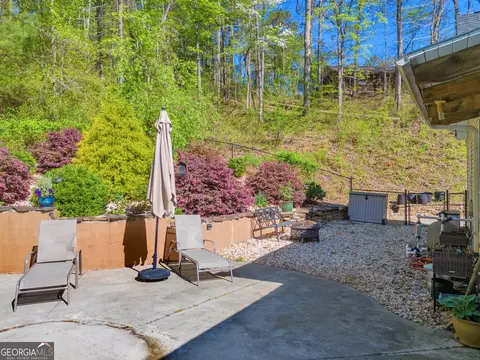 Exterior - 299 Foxdale Dr, Toccoa, GA 30577 photo 14 of 26