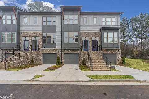 2174 Avion Way #11, Chamblee, GA 30341 photo 2
