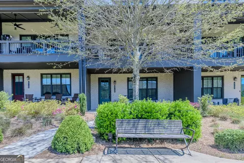 6740 Whitman Walk, Alpharetta, GA 30005