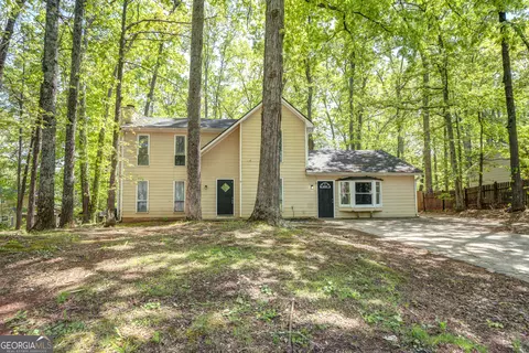 7156 Whitfield Dr, Riverdale, GA 30296