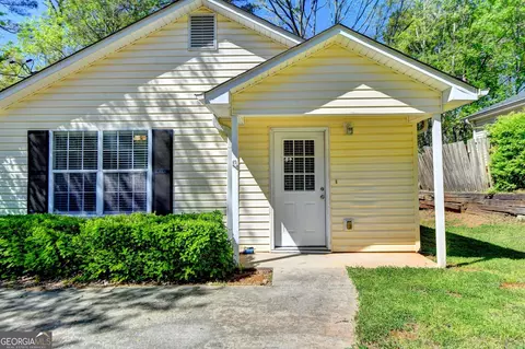 5770 Quail Trl, Gainesville, GA 30506