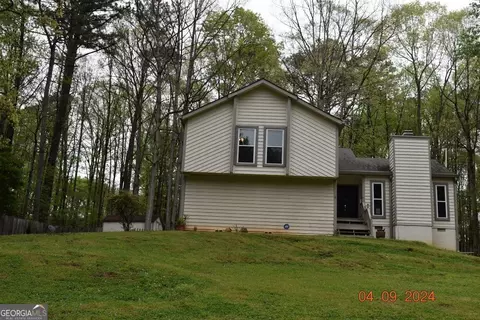 130 Partridge Pt, Fayetteville, GA 30215