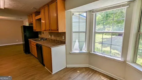 825 Dailey Mill Rd, Mcdonough, GA 30253 photo 9