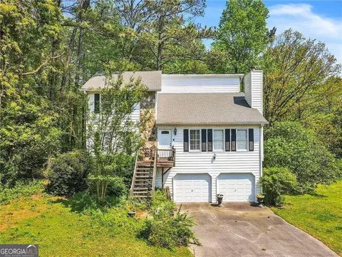 2909 Emerald Ln, Acworth, GA 30102