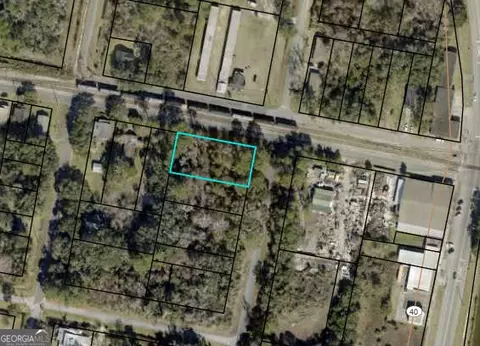1011 Wheeler St, Saint Marys, GA 31558