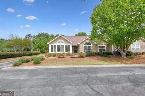 1926 Kolb Farm Cir SW, Marietta, GA 30008