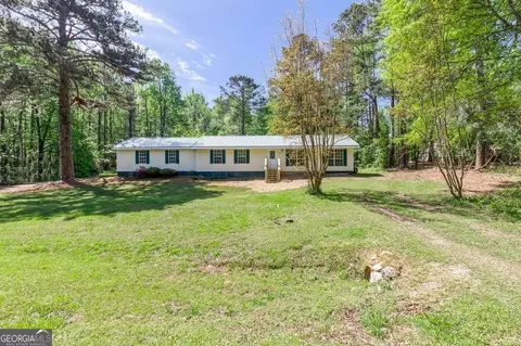 147 Haynie Rd, Moreland, GA 30259