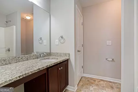 411 Bandelier Cir, Hampton, GA 30228 photo 13