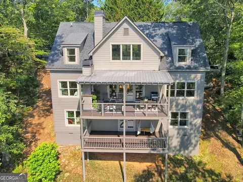 735 Long Laurel Ridge Dr, Lakemont, GA 30552