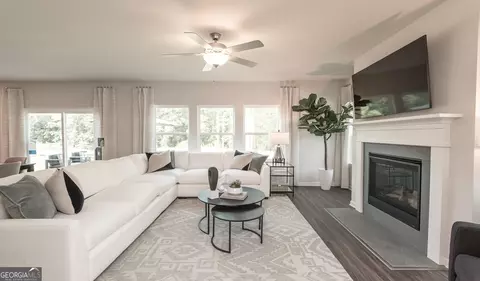 3594 Commodore Ct, Buford, GA 30519 photo 6