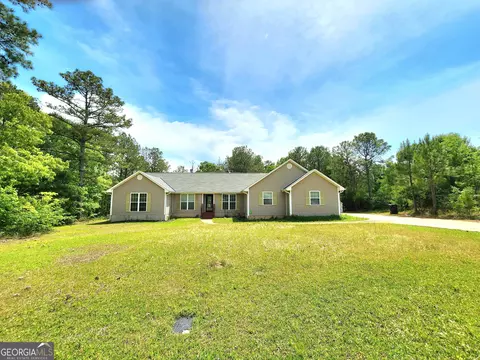 102 Marthas Loop, Cusseta, GA 31805