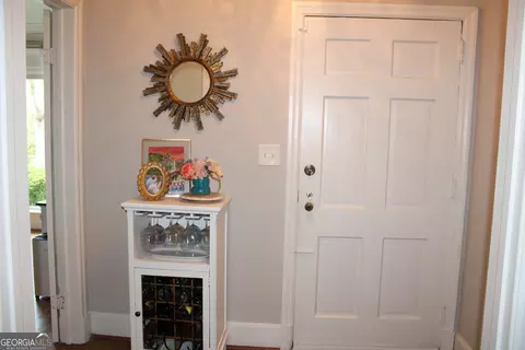 Entry Way - 207 Waverly Way, Lagrange, GA 30240 photo 7 of 17