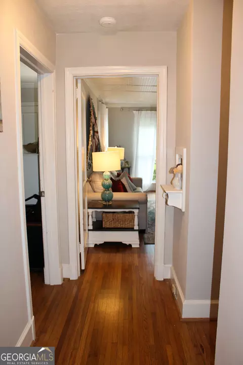 Entry Way - 207 Waverly Way, Lagrange, GA 30240 photo 15 of 17