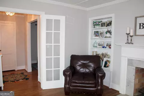 Entry Way - 207 Waverly Way, Lagrange, GA 30240 photo 9 of 17
