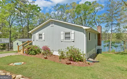 115 Apache Trl, Hartwell, GA 30643 photo 2