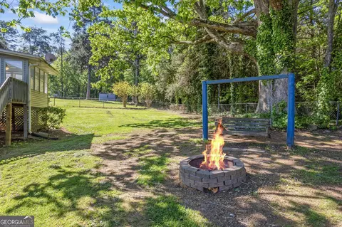 Exterior - 68 Van Mar Dr, Toccoa, GA 30577 photo 6 of 10
