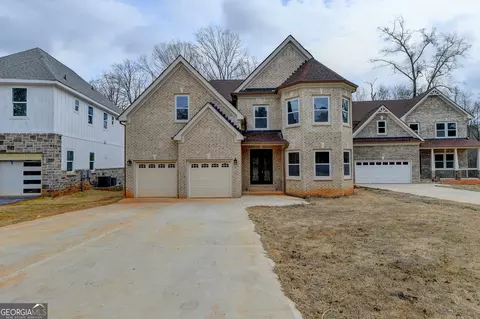 196 Jennifer Ln NW, Lilburn, GA 30047