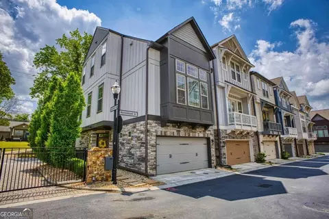 521 Mirrormont Dr SE, Smyrna, GA 30080