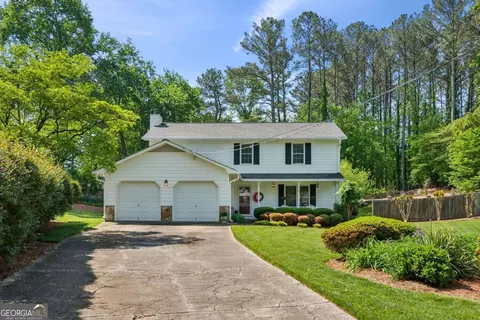 5094 Arbor Ln SW, Lilburn, GA 30047