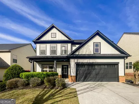 1711 Stoney Chase Dr, Lawrenceville, GA 30044