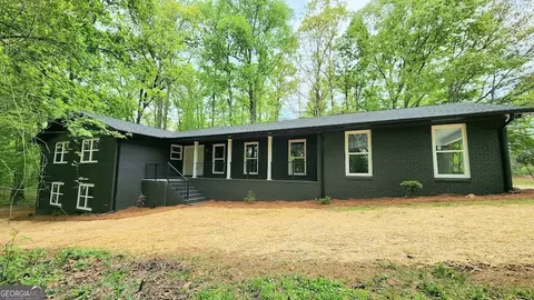 122 Adalee Rd, Carrollton, GA 30117