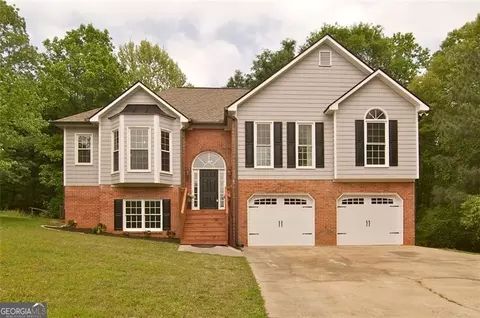 15 Foxrun Ct, Cartersville, GA 30120
