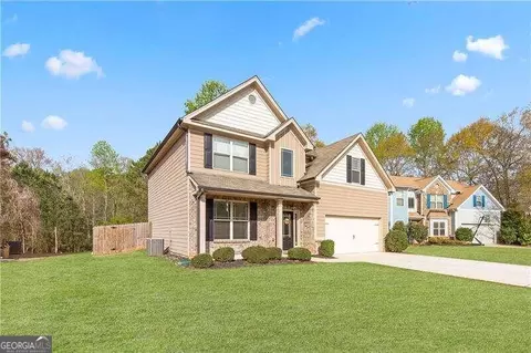 5440 Manor Park Dr, Cumming, GA 30028